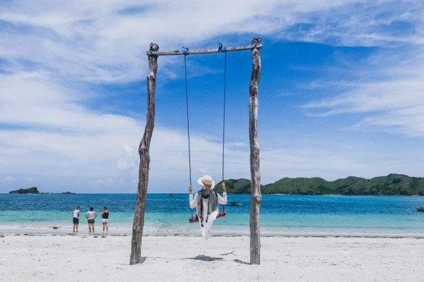 PANTAI TANJUNG AAN