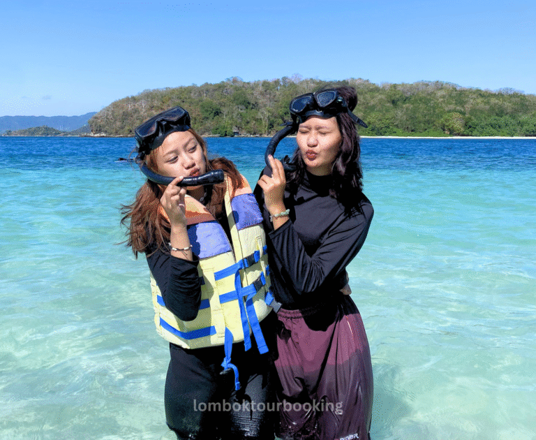 Gili Nanggu: Surga Tersembunyi di Lombok yang Jarang Orang Tahu, Paket Wisata Lombok 2026: Layanan Pemandu Lokal Perempuan liburan seru dan terpercaya, banner utama paket tour lombok 2026, paket liburan seru lombok 2026 land trip, tim profesional lombok tour booking wisata 2026, layanan tour lombok terbaik dan terpercaya, paket tour darat lombok 2026 seru, destinasi wisata lombok seru dan aman, travel lombok terpercaya paket 2026, solusi liburan seru di lombok tahun 2026.