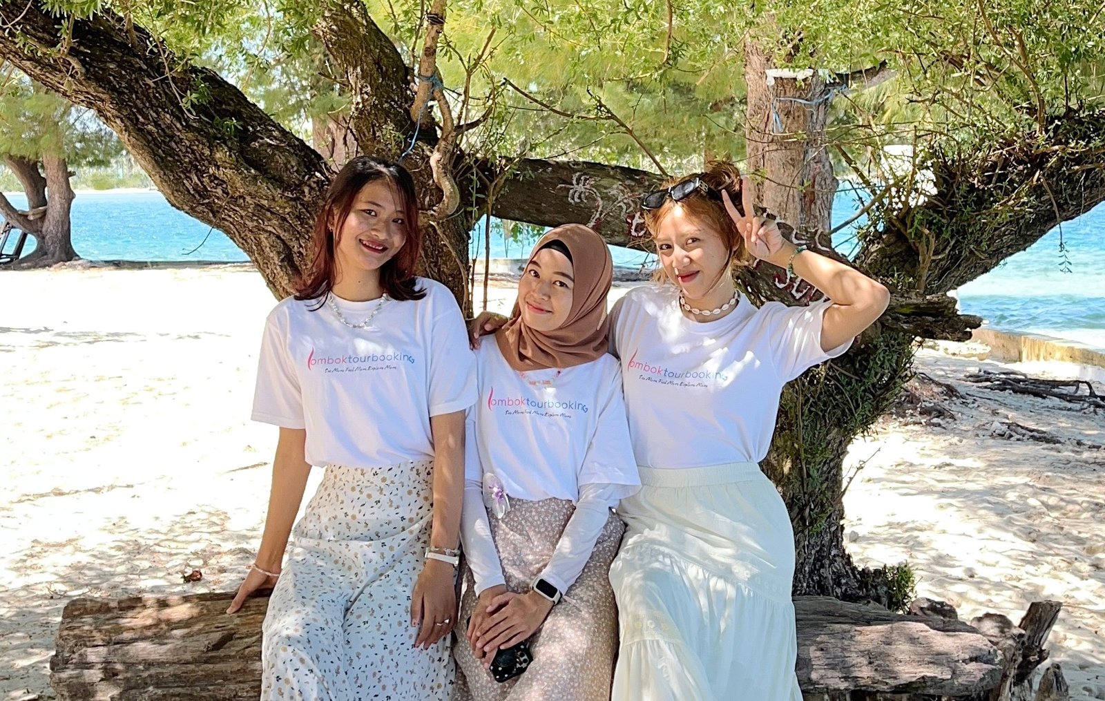 Paket Pantai dan Gili